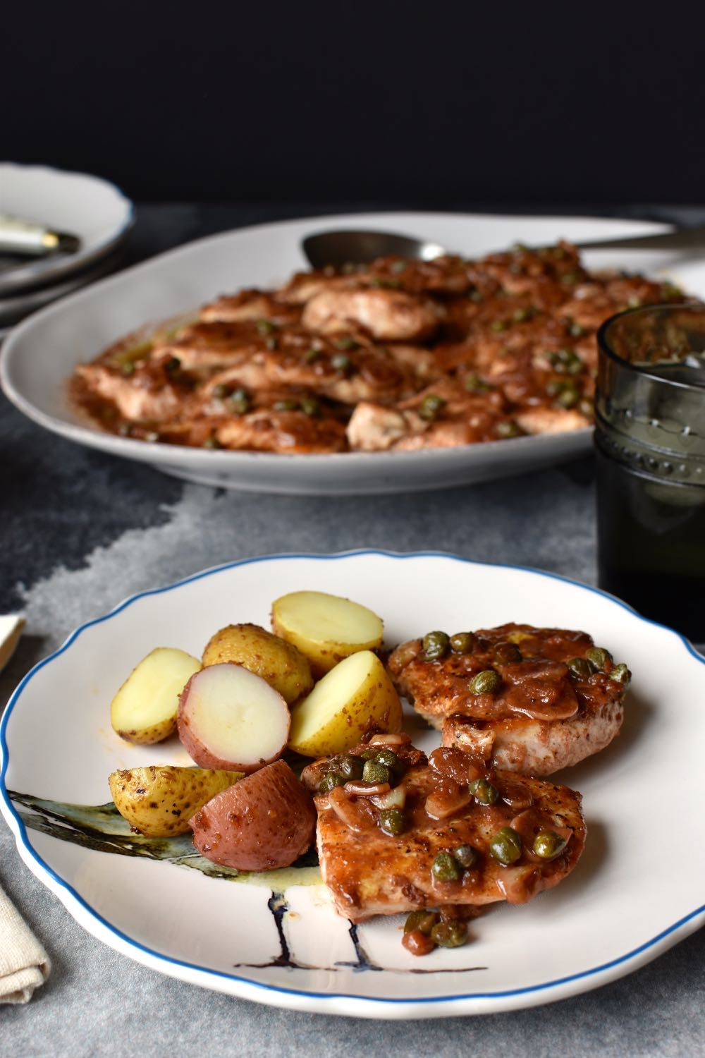 DSC_0809 Chicken lemon and capers in a port sauce, Mama Ía blog