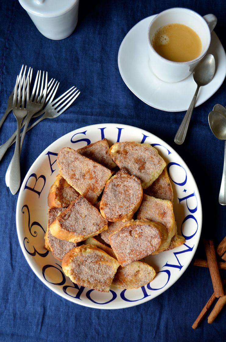 Torrijas de mona de Pascua, Mama Ía