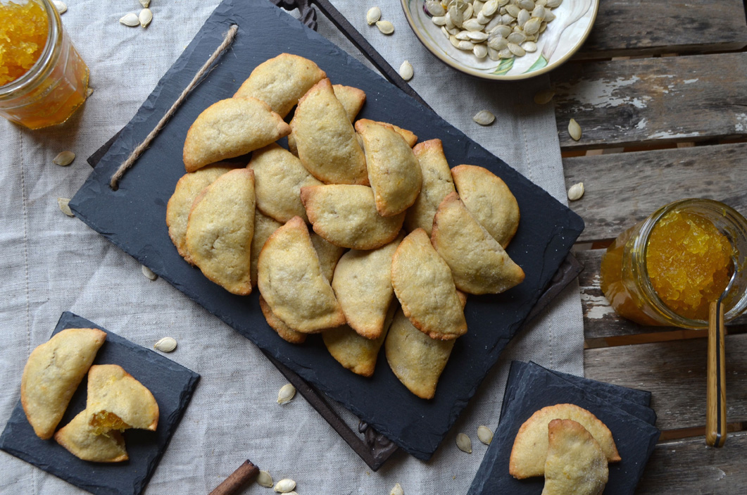 Candied pumpkin fiber almond turnovers, Mama Ía