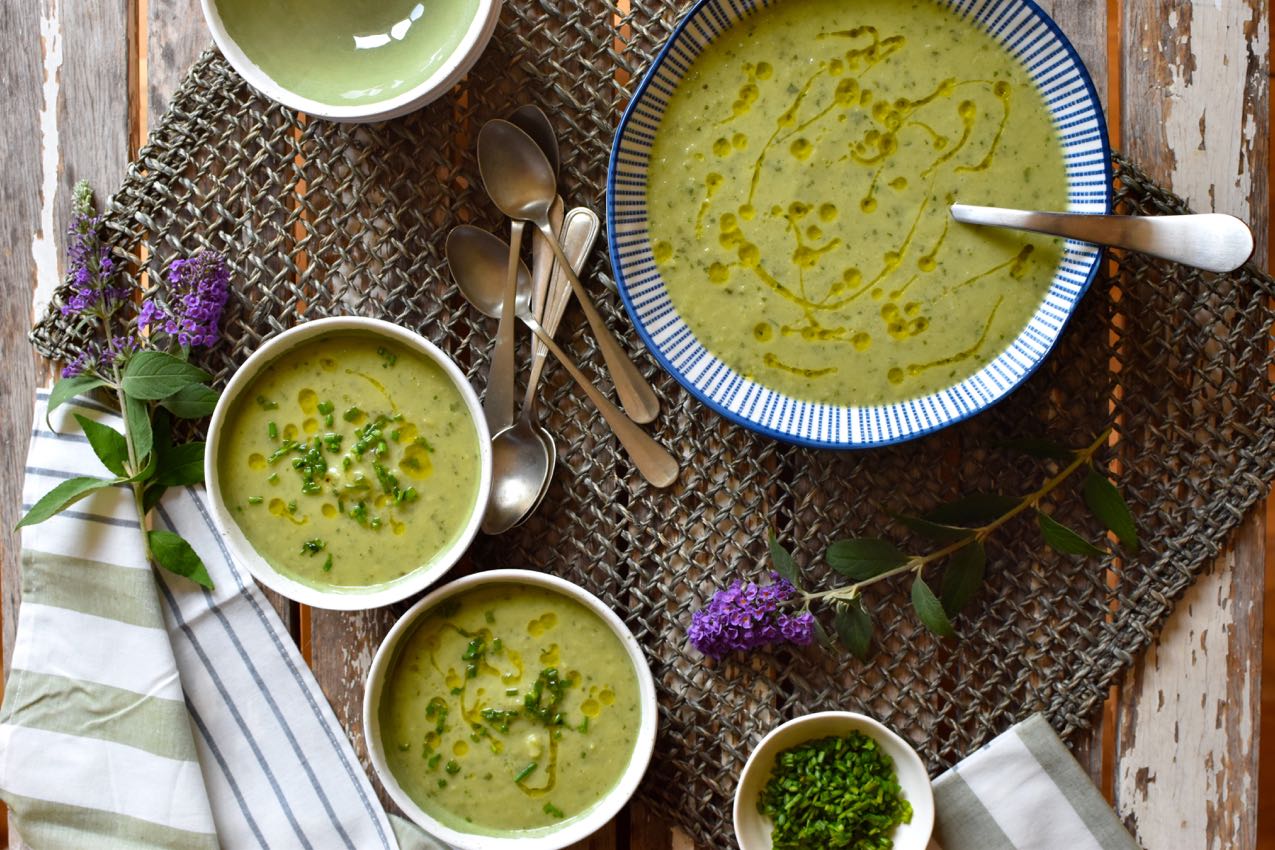 Cucumber gazpacho, Mama ía blo