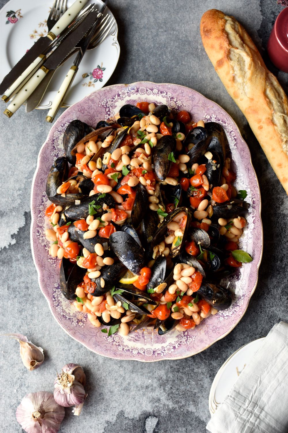 Mussels with white beans and tomatoes, Mama Ía blog
