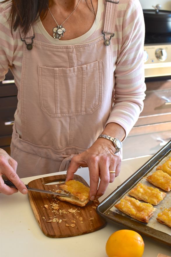 Meyer lemon eclairs, Mama Ía blog