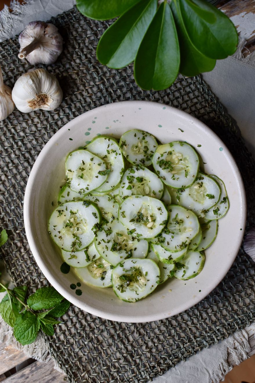 Cucumber salad with mint dressing, Mama Ía blog