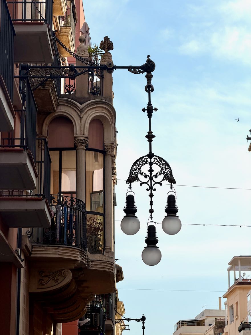 Tarragona, Mama Ía